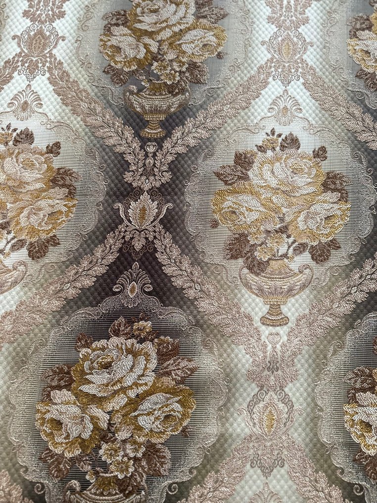 Διακοσμητικό με μενταγιόν από χρυσό Βενετίας, με μοτίβο από damask ύφασμα. - Ύφασμα - 3 m - 1.43 m #3.2