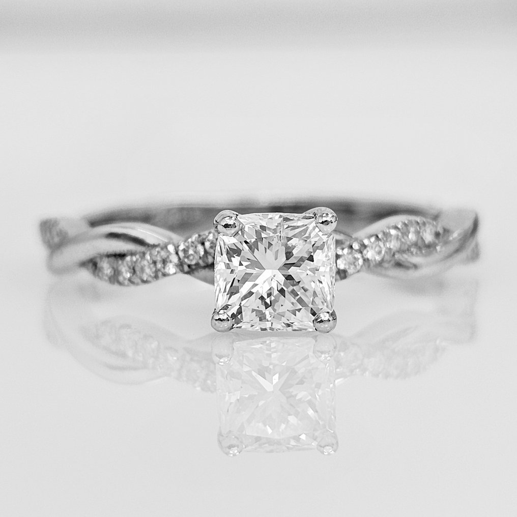 订婚戒指 白金 钻石  (天然) - 钻石  #1.1
