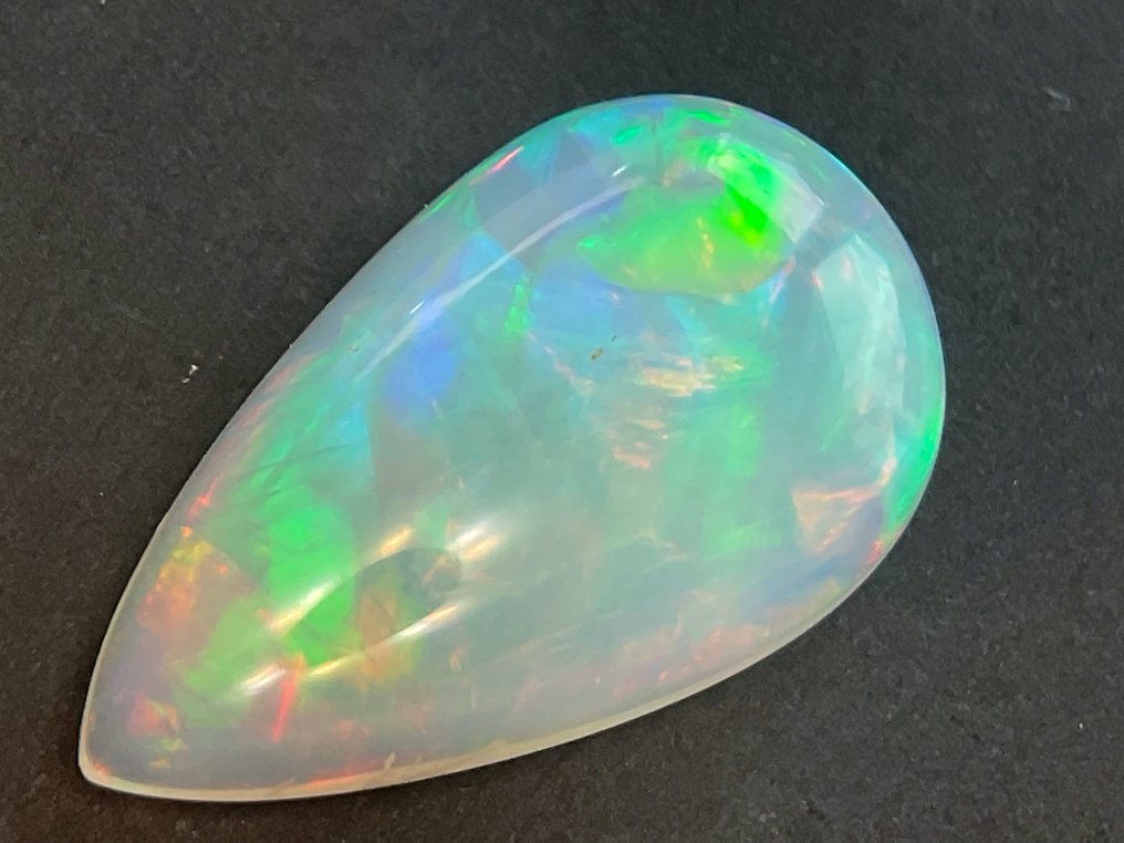 Vaaleanoranssi + värien leikki Luonnollinen opaali - 6.29 ct #1.1