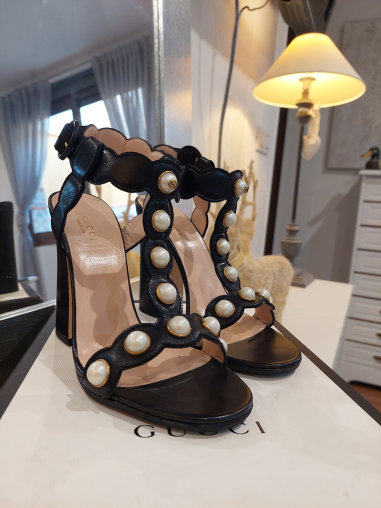 Gucci - Sandaler - Størrelse: Shoes / EU 38 #1.2