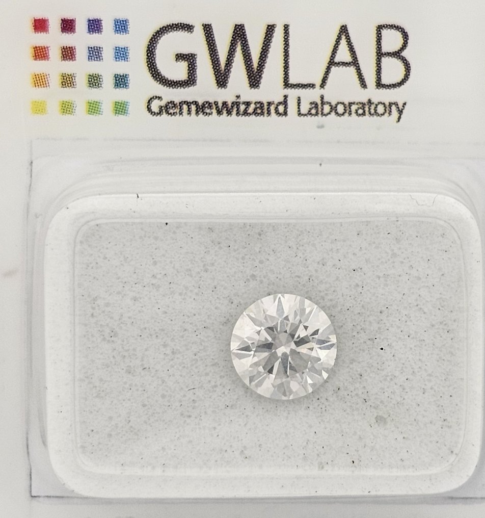 1 pcs Diament  (Naturalny)  - 0.76 ct - okrągły - E - SI1 (z nieznacznymi inkluzjami) - Gemewizard Gemological Laboratory (GWLab) #3.3