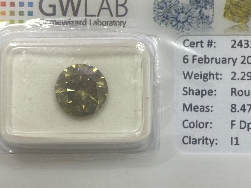 1 pcs Diamante  (Colorido natural)  - 2.29 ct - Redondo - I1 - Antwerp International Gemological Laboratories (AIG Israel) - elegante, cinza profundo, verde, amarelo #2.2