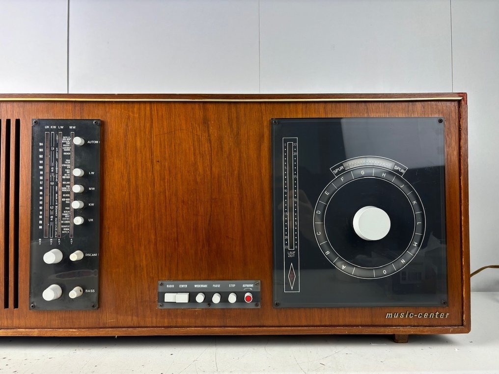 Schaub Lorenz - Music Center 5001 - (60s) Rádio #3.1