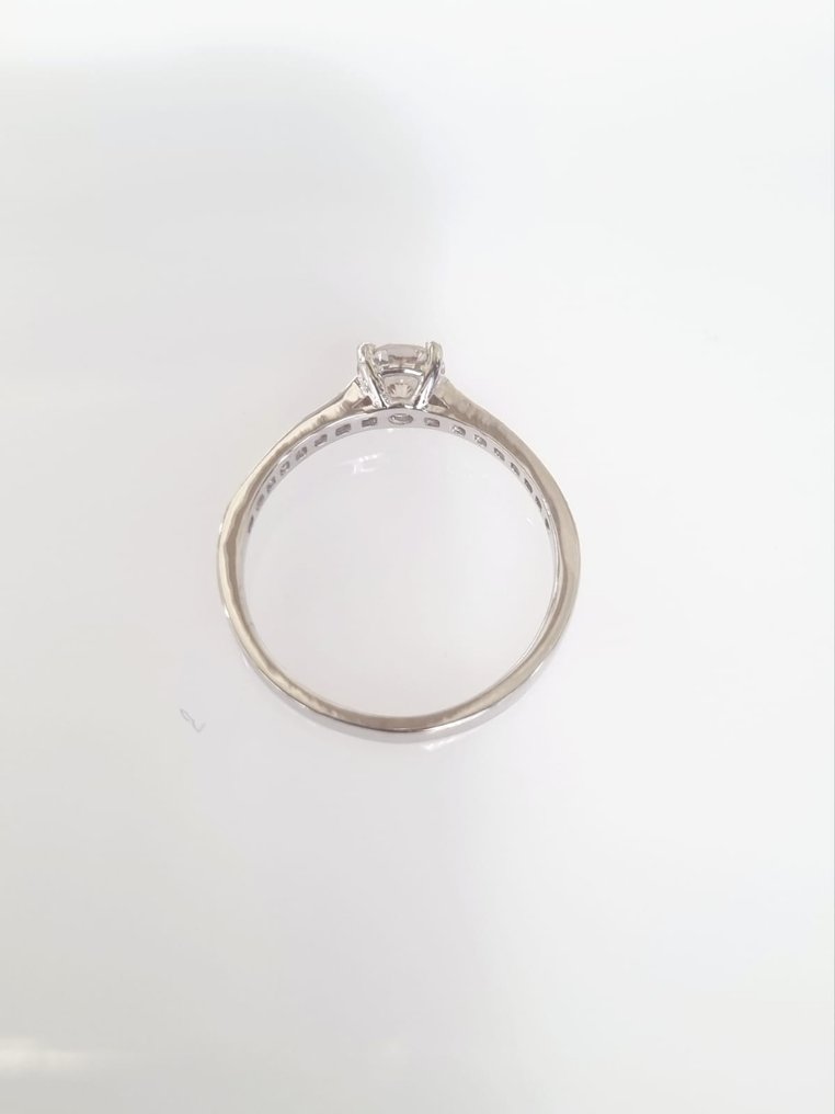 订婚戒指 白金 钻石  (天然) #3.1