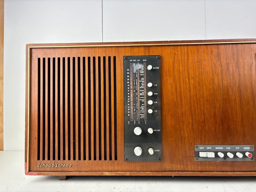 Schaub Lorenz - Music Center 5001 - (60s) Rádio #3.2
