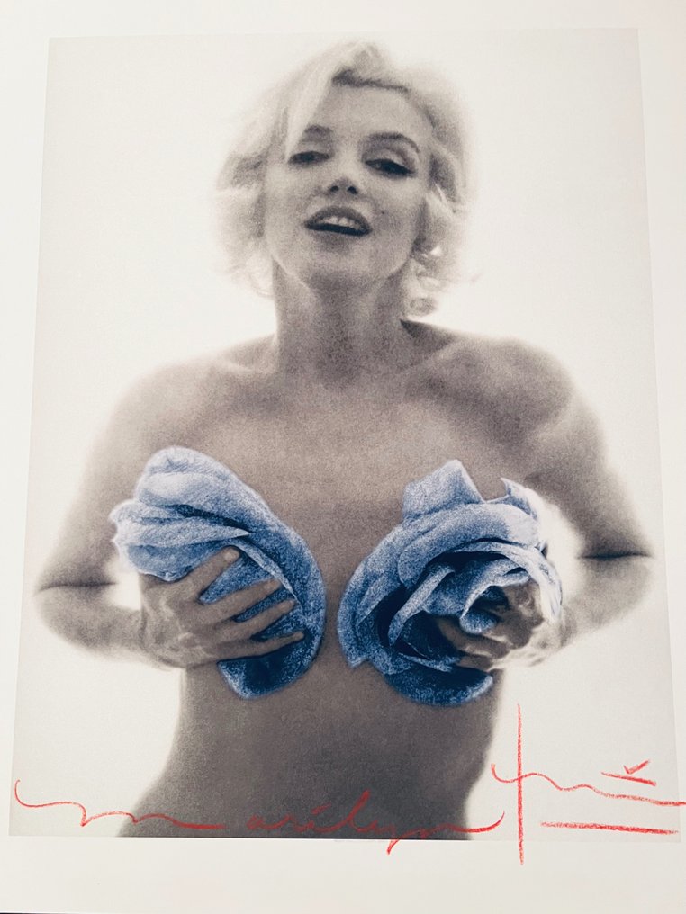 BERT STERN - Bert Stern Signed Marilyn Monroe Classic Blue Roses #2.1