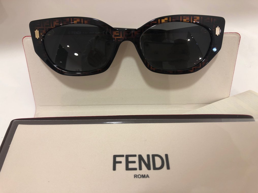 Fendi - FE40018I - Ochelari de soare #1.1