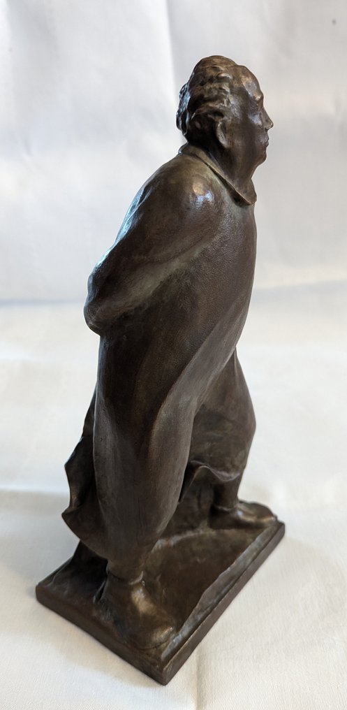 Ernst Barlach (1870-1938) - Skulptur, Der Spaziergänger - 28 cm - Bronze #2.1