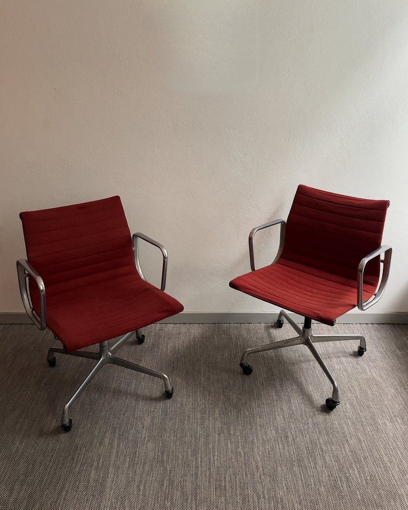 Herman Miller - Charles & Ray Eames - 椅 (2) - EA117 - 鋁 #2.1