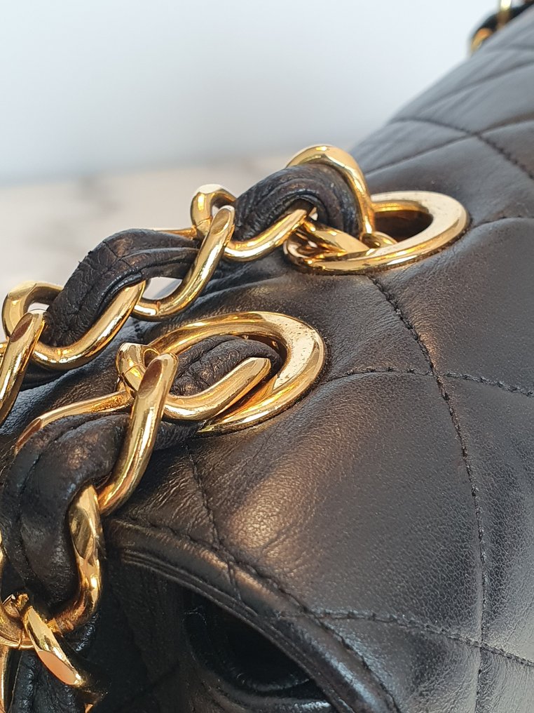 Chanel - Chanel Timeless Jumbo single flap handbag in black quilted lambskin, GHW - Geantă de umăr #3.2