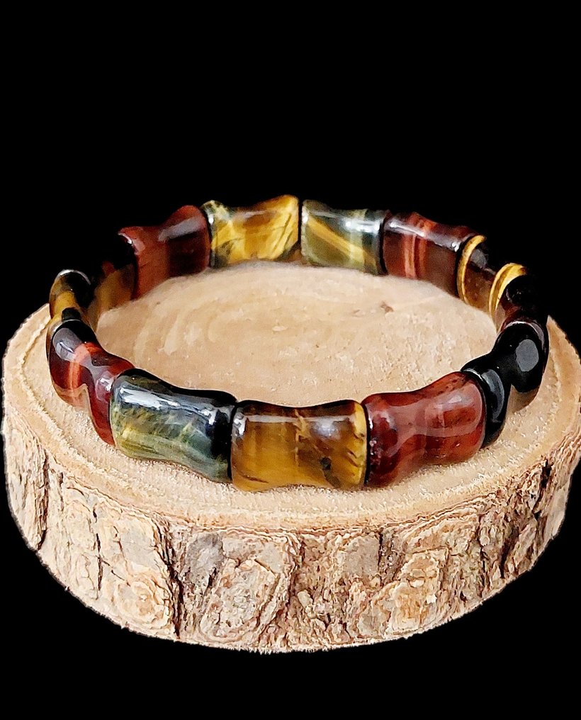 Εξαιρετικό βραχιόλι με πολύχρωμο μάτι τίγρη. Αληθινός λίθος χωρίς επεξεργασία. Άριστης ποιότητας. - Ύψος: 1.3 cm - Πλάτος: 0.5 cm- 30 g #3.2