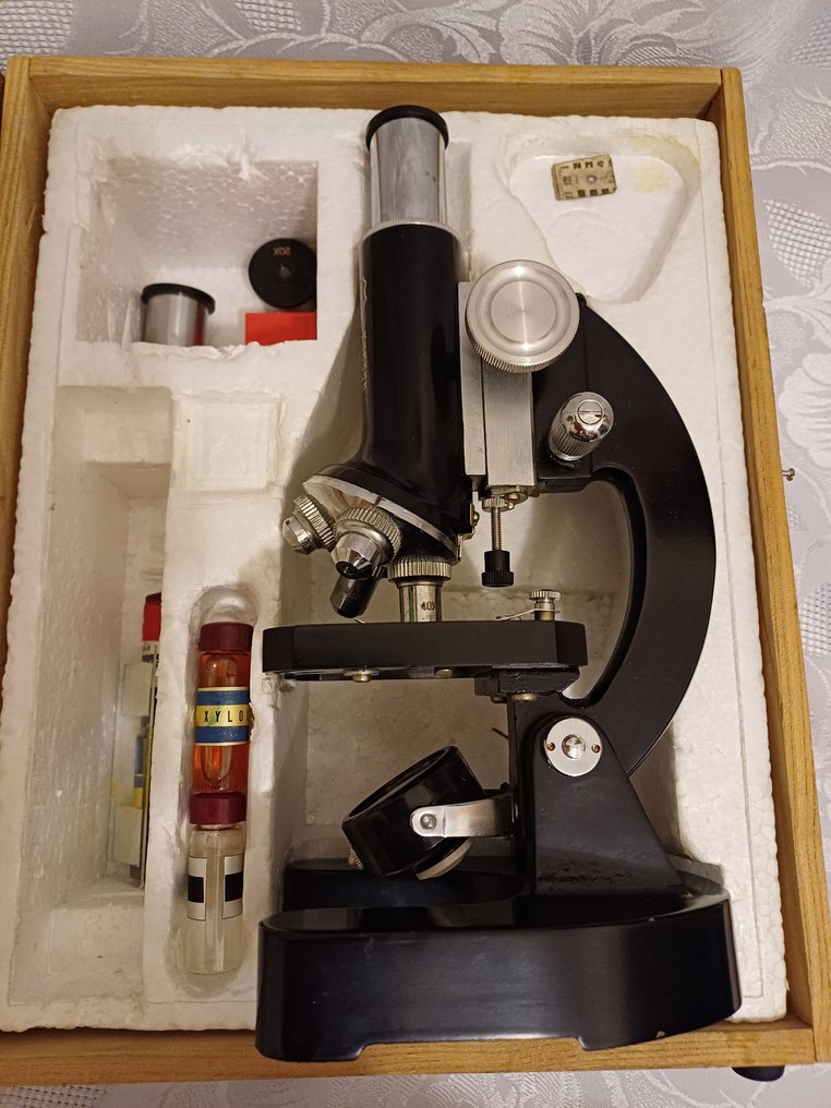 Microscopio - Japan - 1950-1970 #2.2