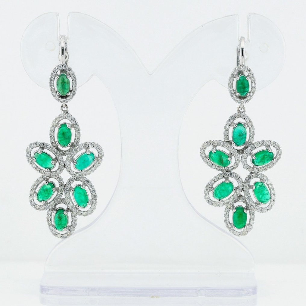(ALGT Certified) - Emerald (3.40) Cts (14) Pcs Diamond (1.66) Cts (252) Pcs - Earrings - 14 kt. White gold #1.1