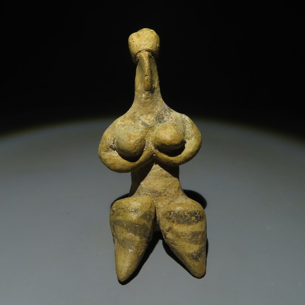 Mellanöstern, säg till Halaf Terrakotta Idol. 3:e årtusendet f.Kr. 7,5 cm höjd. #1.1