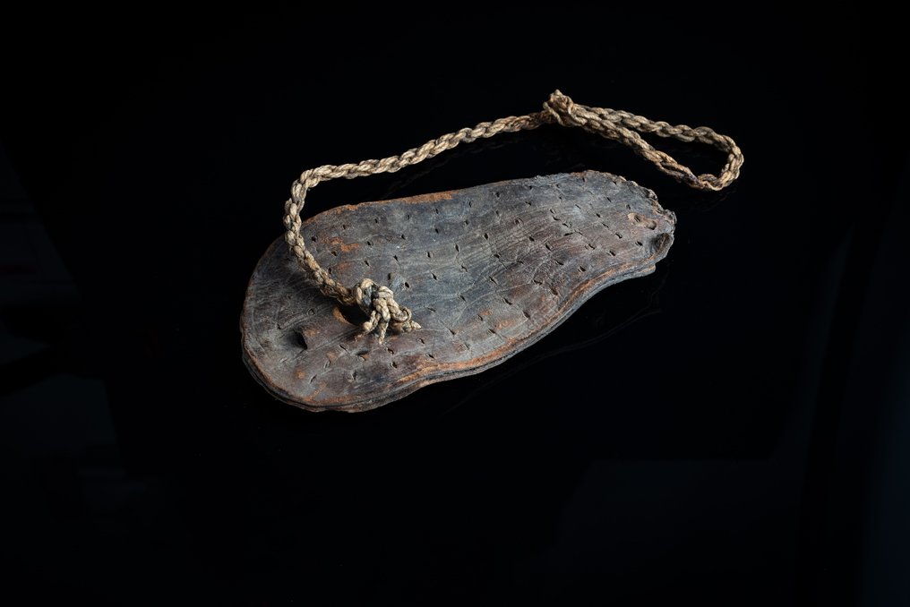 古埃及，晚期 皮革/亚麻黄麻 埃及皮革凉鞋，埃及庄园收藏，公元前 6 世纪至 3 世纪。公元前 #2.1