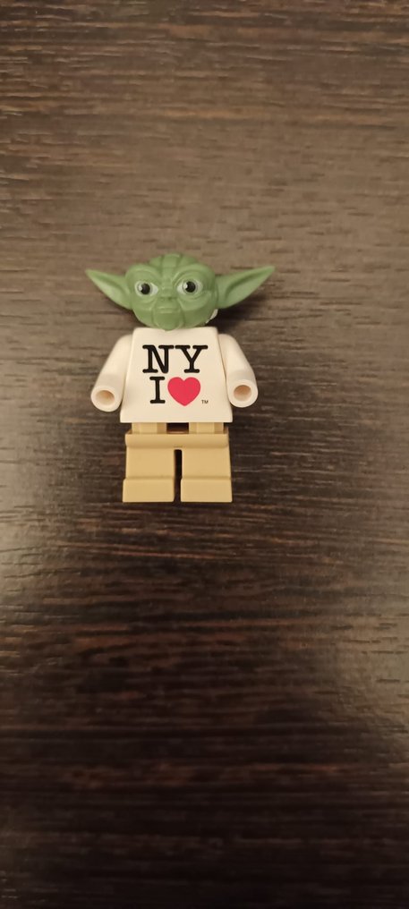 LEGO - Star Wars - SW0465 - Master Yoda NY Edition + Xwing Krone Original #2.1