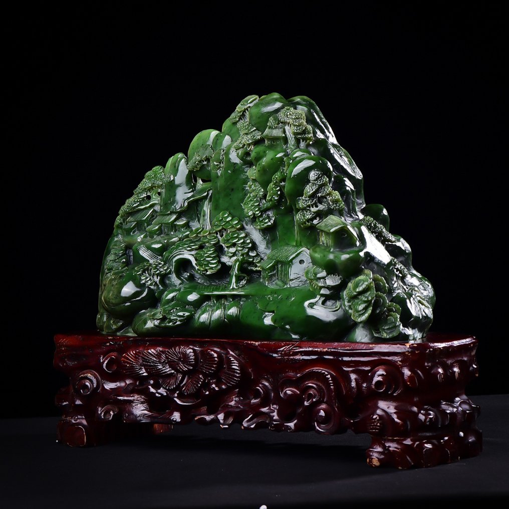 No Reserve - A természetes nefrit jáde remekműve - Hatalmas spenótzöld dísz - Minősített - Rendkívül ritka- 10619 g #2.1