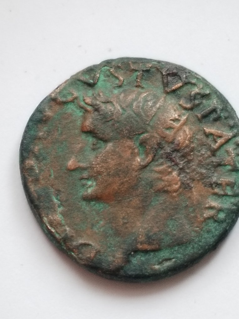 Romeinse Rijk. Tiberius (14-37 n.Chr.). As Rome, AD 34-37 - Divus Augustus. Winged thunderbolt #2.1