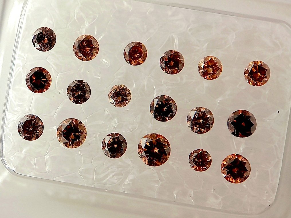 18 pcs Diament  (W kolorze naturalnym)  - 0.78 ct - Fancy Pomarańczowawy, Różowawy Brązowy - I1 (z inkluzjami), VS1 (z bardzo nieznacznymi inkluzjami) - Antwerp Laboratory for Gemstone Testing (ALGT) #3.2