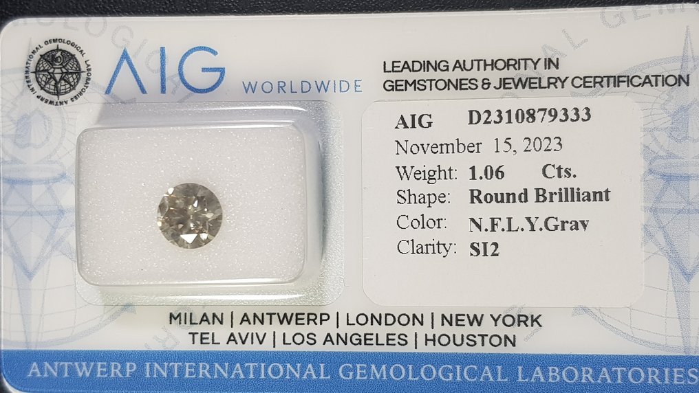 1 pcs Diamante  (Colorato naturale)  - 1.06 ct - Light Giallognolo Grigio - SI2 - Antwerp International Gemological Laboratories (AIG Israele) #2.1