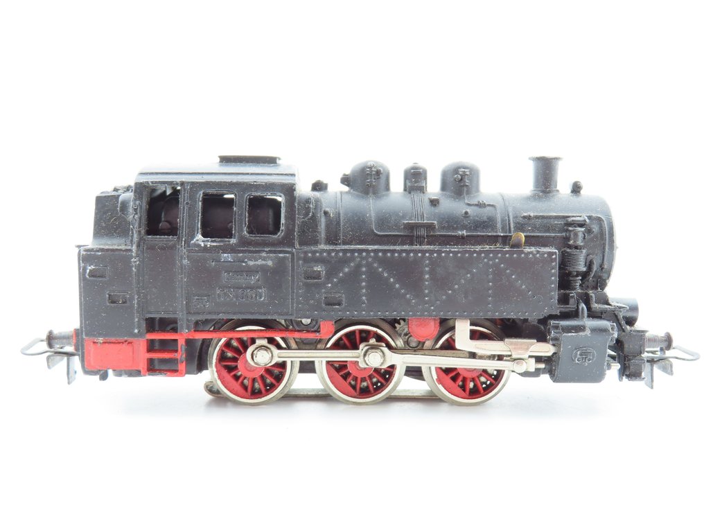 Märklin H0 - TM800.2 - Locomotive avec tender (1) - BR80 - DB #2.1