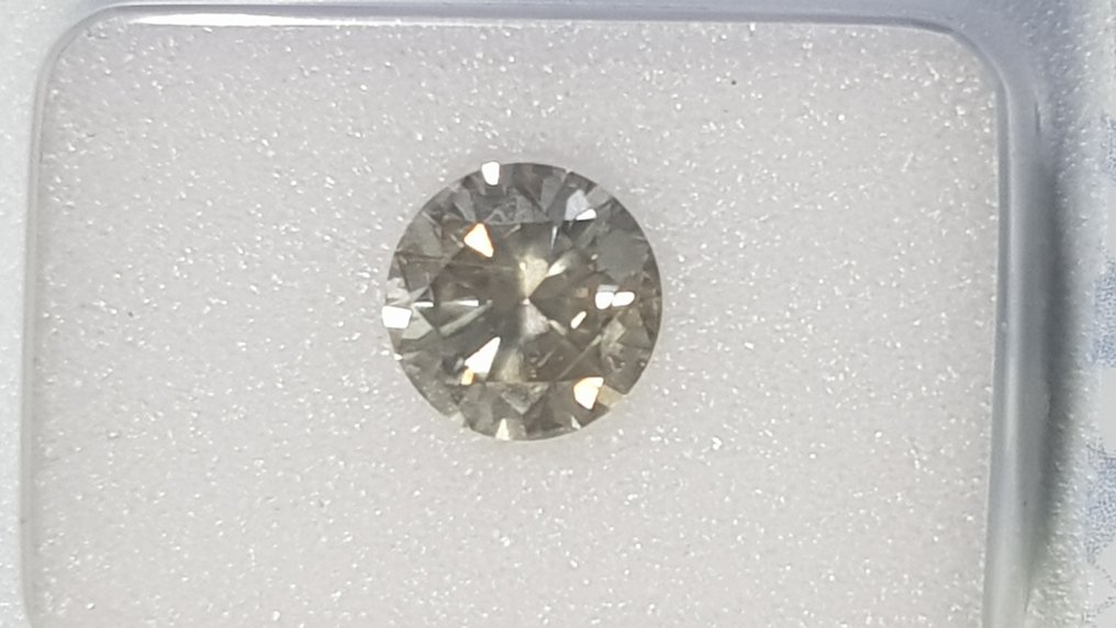 1 pcs Diamant  (Naturfarvet)  - 1.06 ct - Light Gullig Grå - SI2 - Antwerp International Gemological Laboratories (AIG Israel) #1.1