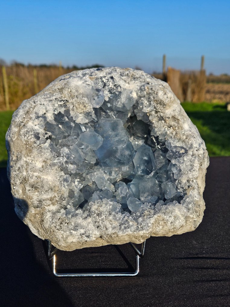 celestine Geode - Hoogte: 20 cm - Breedte: 18 cm- 7.4 kg #1.1