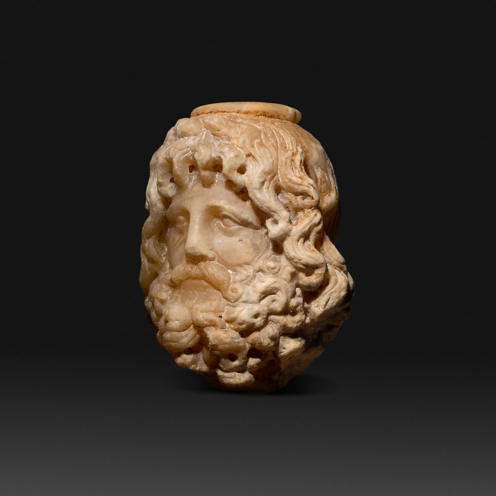 古罗马 雪花石膏 塞拉皮斯头像。公元 1 至 2 世纪。高 9.5 厘米。西班牙出口许可证 #2.1