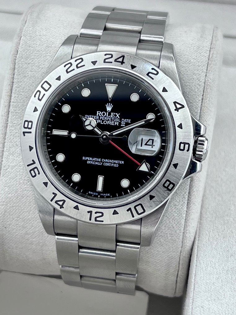 Rolex - Oyster Perpetual Explorer II - 16570 - Homme - 1980-1989 #1.2