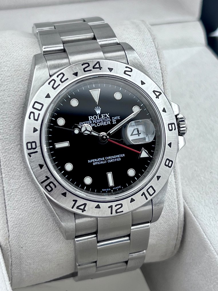 Rolex - Oyster Perpetual Explorer II - 16570 - Homme - 1980-1989 #2.1