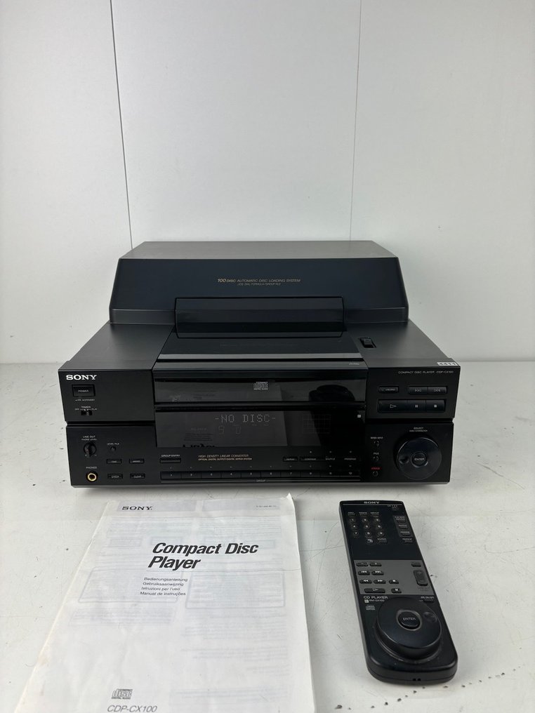 Sony - CDP-CX100 - 100 Disc Changer CD-spiller #1.1