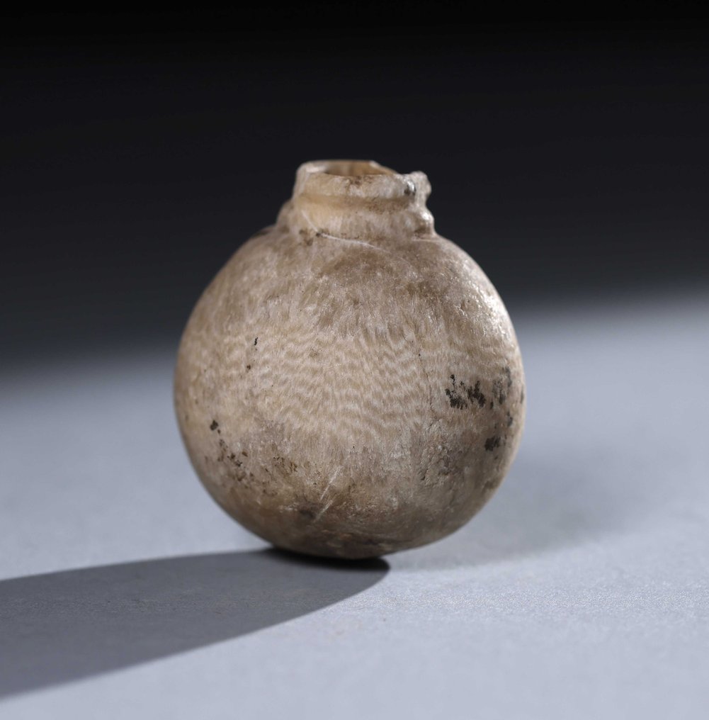 Oldtidens Egypt Vase i egyptisk alabast - 4.5 cm #1.2