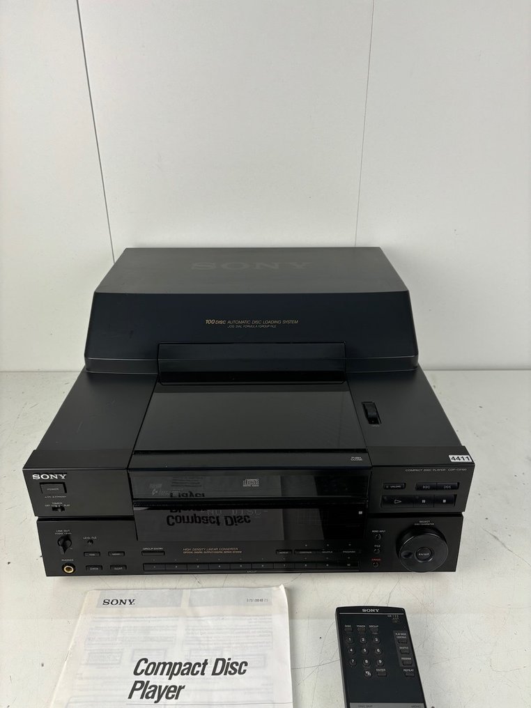 Sony - CDP-CX100 - 100 Disc Changer CD-spiller #2.1