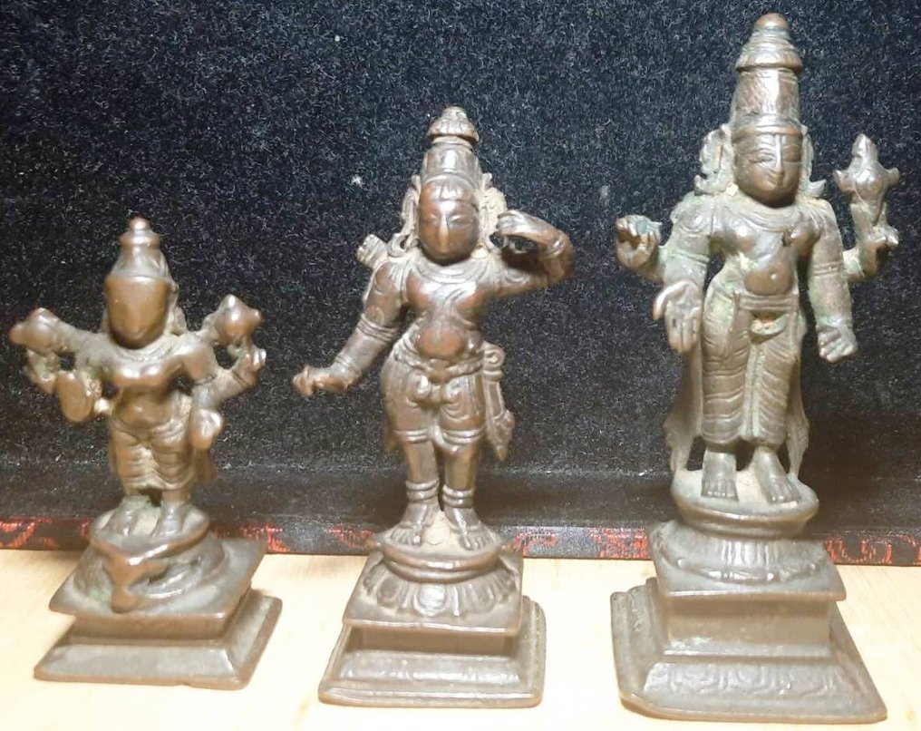 Divinità indiane (3/tre) - Bronzo - India - 19esimo secolo #2.2