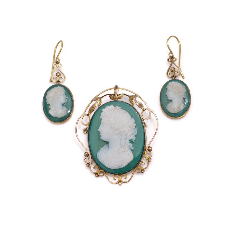 3 piece jewellery set Victorian Green Agate Cameo Suite: Brooch & Earrings #2.1
