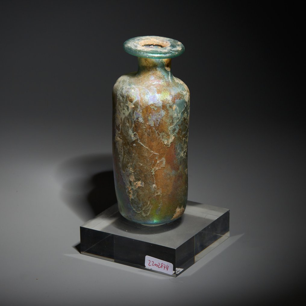 Romersk antikk Glass Fartøy. 1. - 3. århundre e.Kr. 11,4 cm høyde. #2.1
