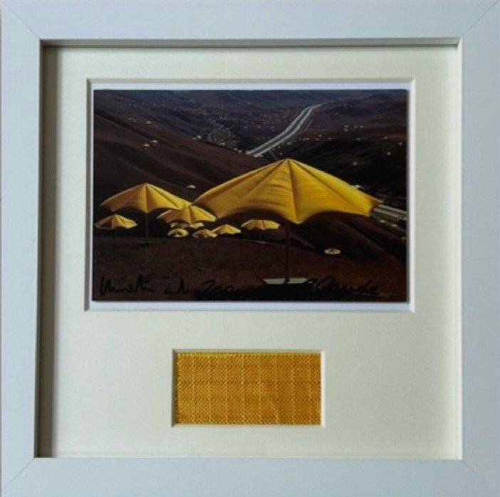 Christo & Jeanne-Claude (1935-2020) - The Yellow Umbrella #1.1