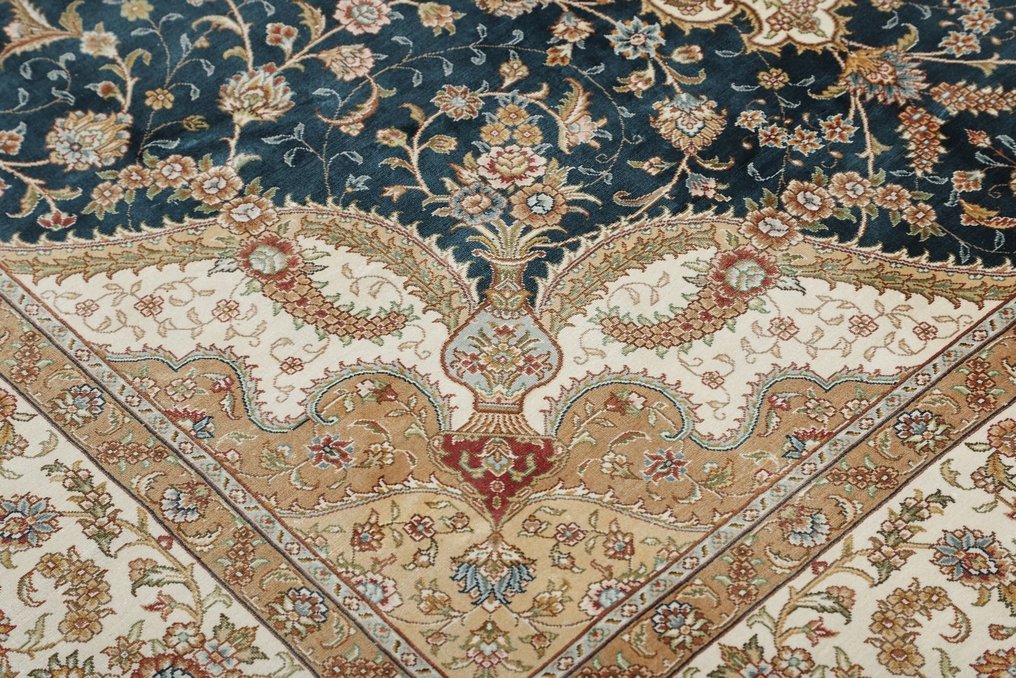 Original Fine China Hereke Carpet Pure Silk on Silk New Carpet - Carpet - 250 cm - 169 cm #2.1