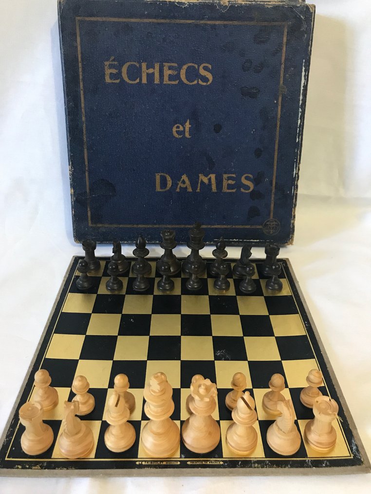 TRIBOULET - Sakk-készlet - Tres rare jeu d'échecs Monégasque - Fa #2.1