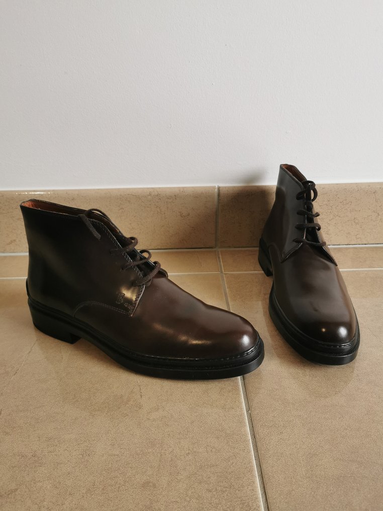 Tod's - Stiefeletten - Größe: Shoes / EU 39.5 #1.2