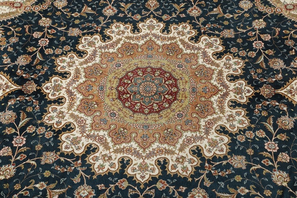 Original Fine China Hereke Carpet Pure Silk on Silk New Carpet - Carpet - 250 cm - 169 cm #3.1
