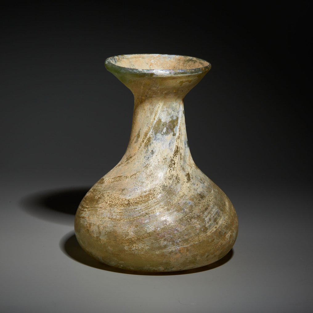 Romerska antiken Glas Fartyg. 1:a - 3:e århundradet e.Kr. 12,3 cm höjd. #2.1
