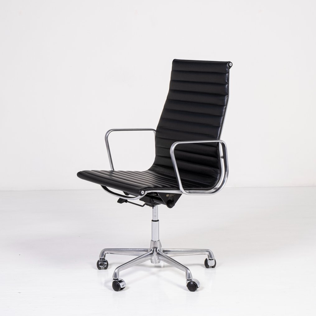 ICF - Charles Eames, Ray Eames - Chaise de bureau - LE 119 - Acier, Cuir #1.2
