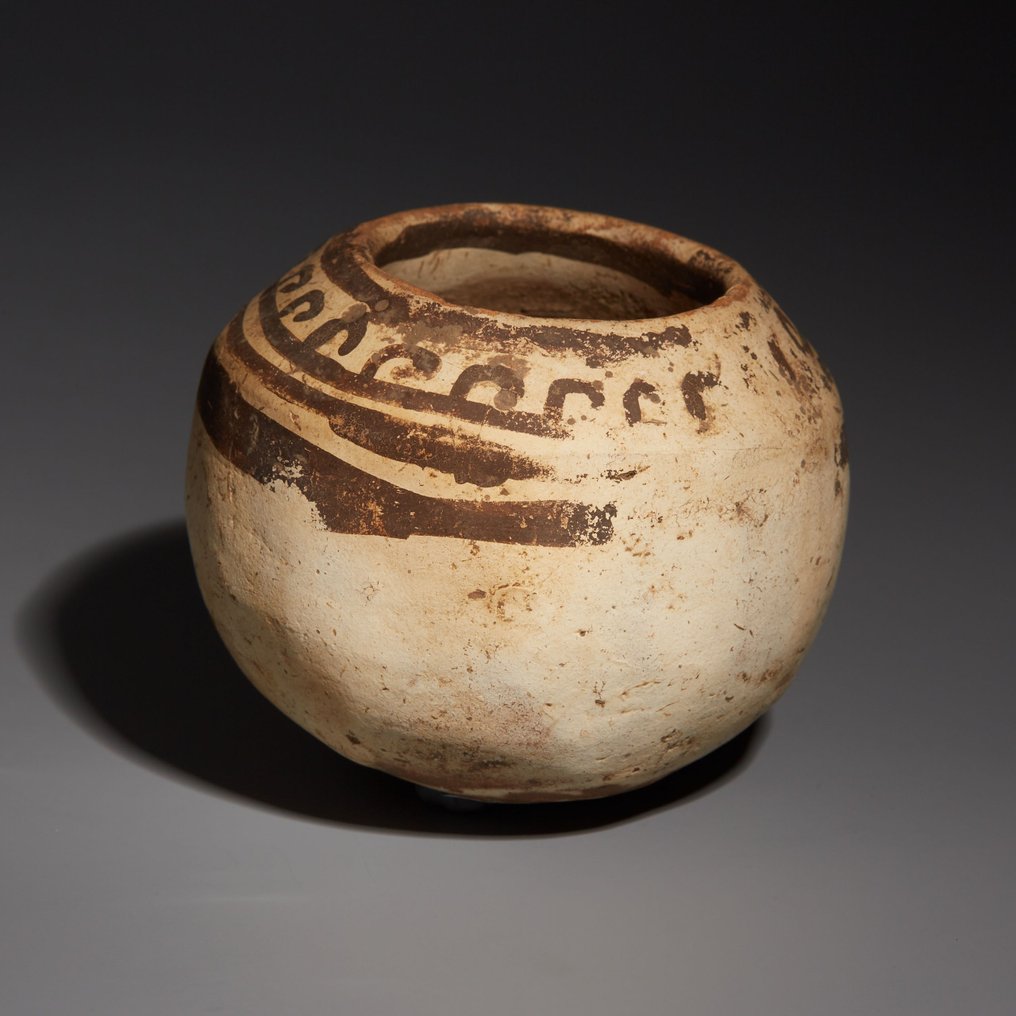 Guanacaste - Nicoya， 哥斯达黎加 Terracotta 球形容器。 C。公元 900 - 1100 年。 7.5 m D。西班牙进口许可证。  (没有保留价) #2.1