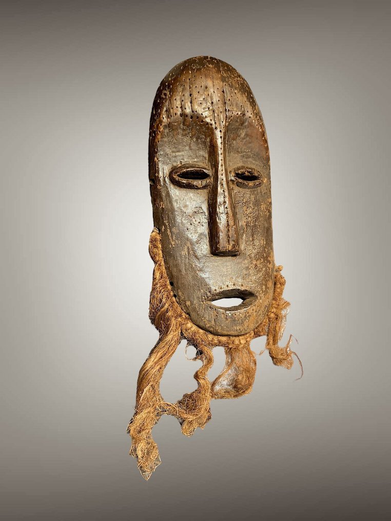 Exceptional Kumu Mask - komo or kumu - kumu - DR Congo  (No Reserve Price) #1.1