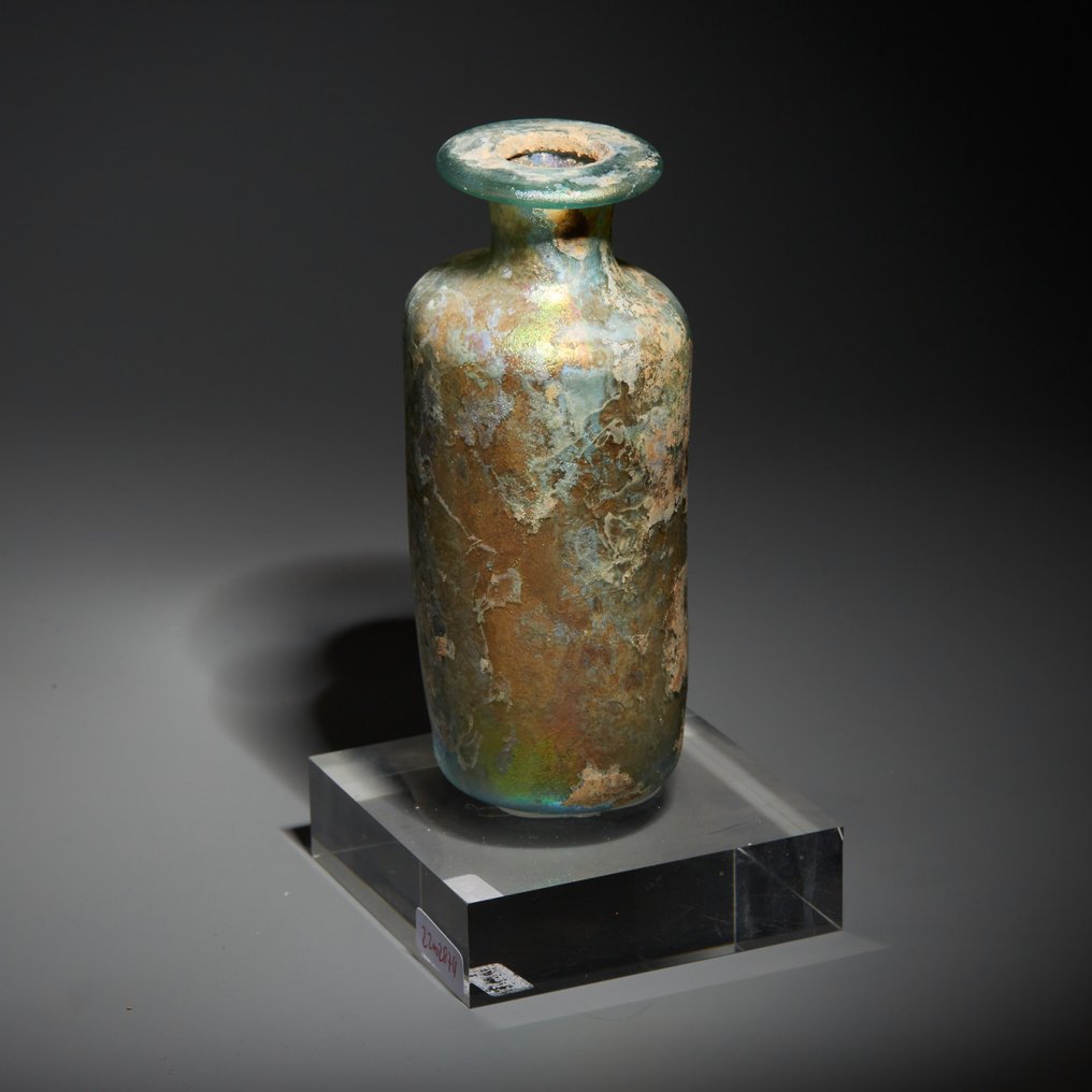Romersk antikk Glass Fartøy. 1. - 3. århundre e.Kr. 11,4 cm høyde. #1.2