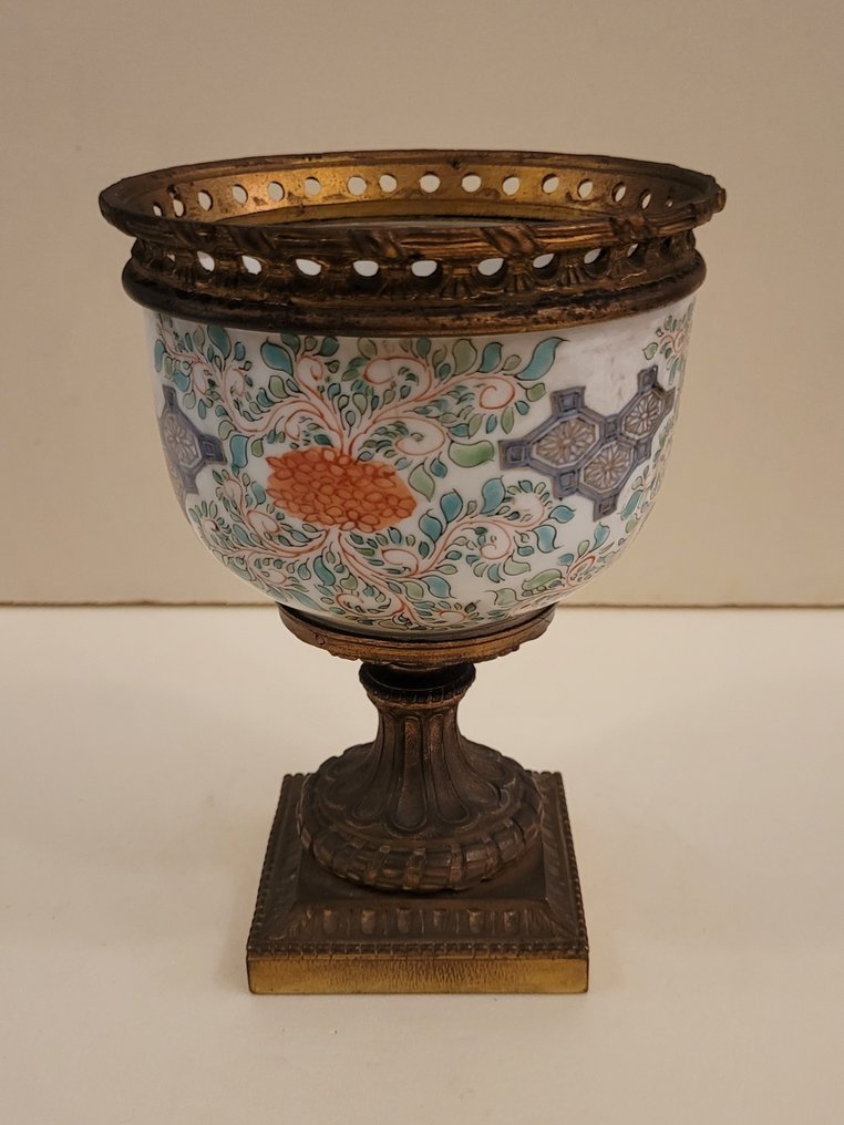 Cálice (2) - Bronze, Porcelana #2.1