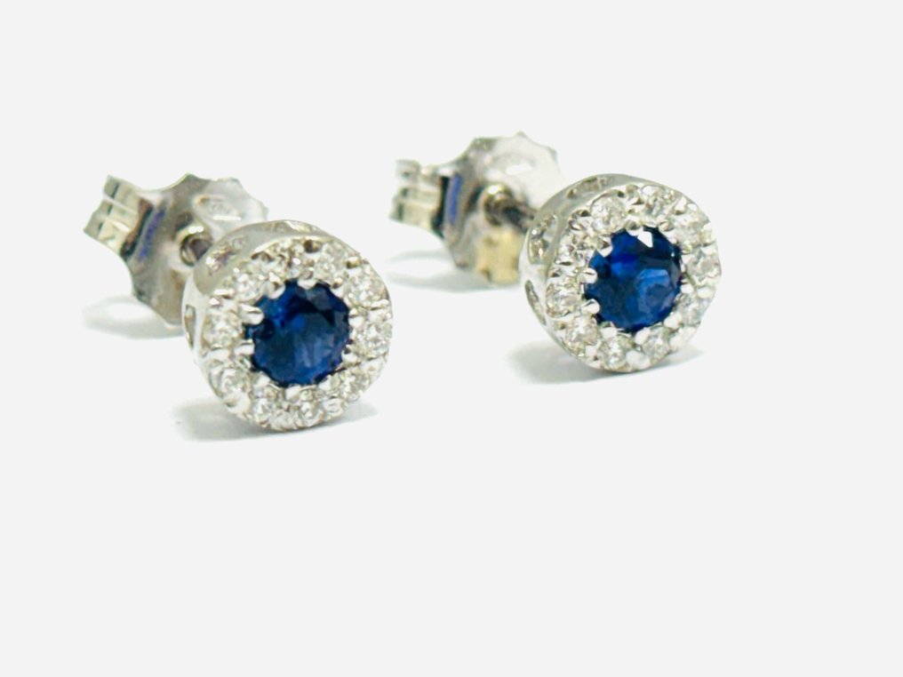 Earrings - 18 kt. White gold -  0.70 tw. Sapphire - Diamond  #2.2