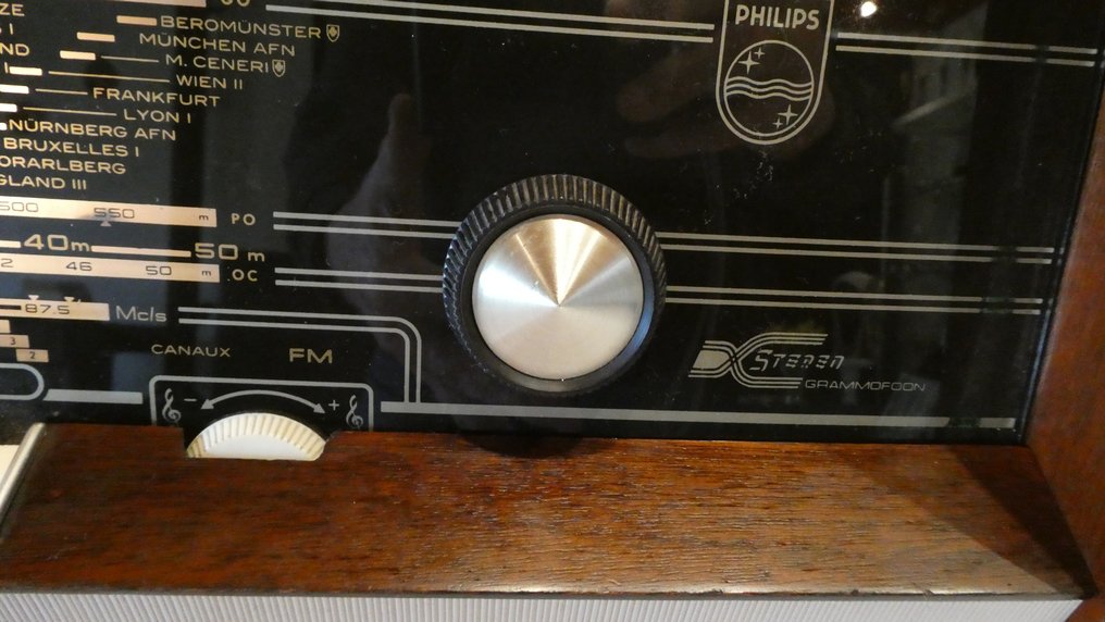Philips - B6X04A Bi-Ampli Putkiradio #3.1