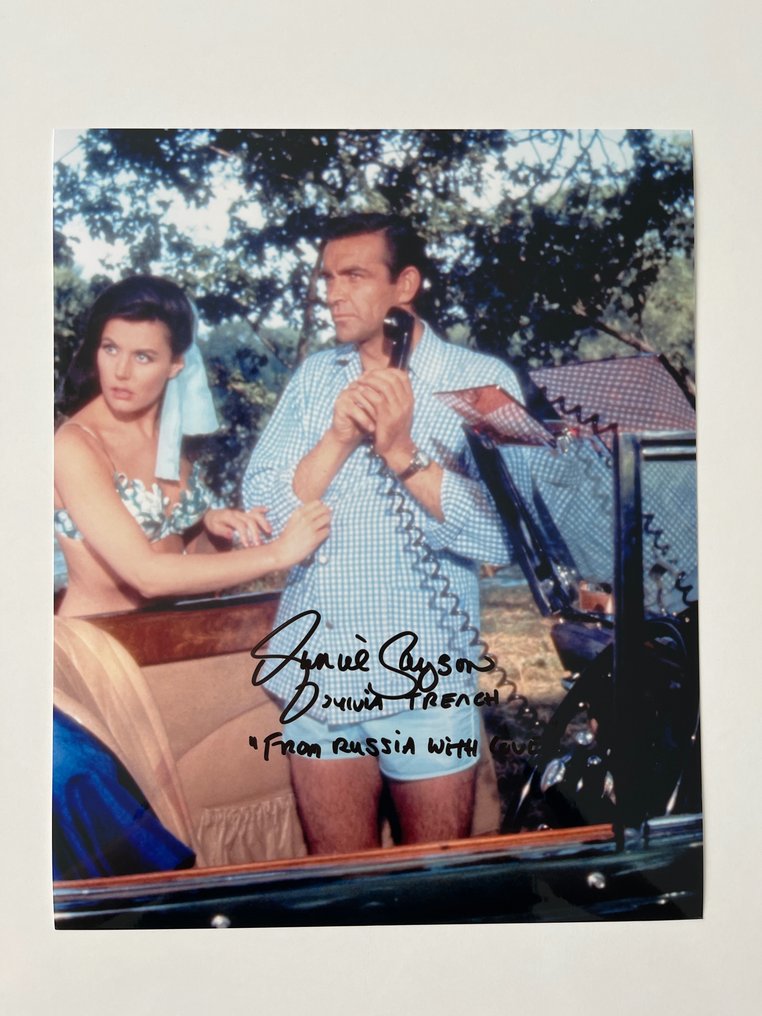 James Bond 007: From Russia with Love - Eunice Gayson(+) as "Sylvia Trench" handsigned photo  with b´bc holographic COA #1.1